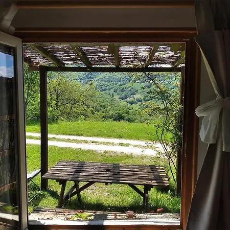 Les Granges De La Hulotte, Les Mesanges * Lies