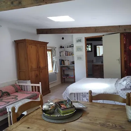 Les Granges De La Hulotte, Les Mesanges *